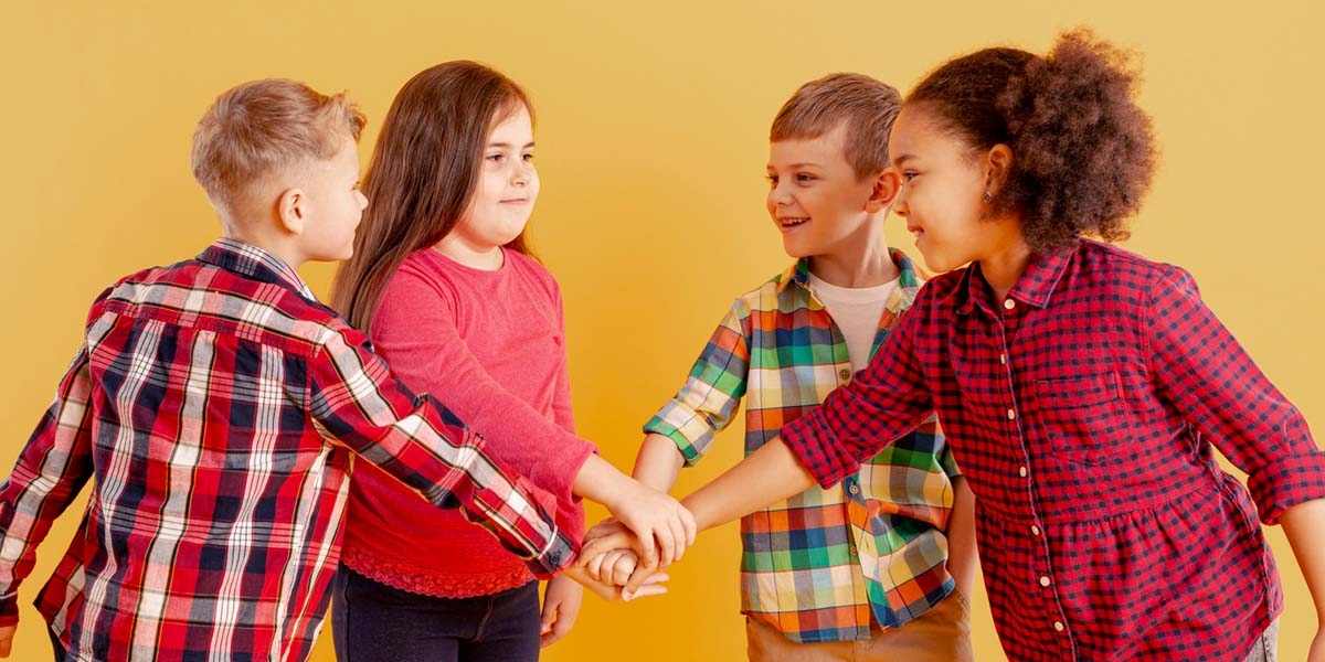 آموزش آداب معاشرت به کودکان